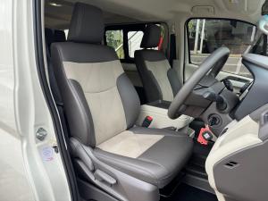 Toyota Quantum 2.8 LWB bus 11-seater GL - Image 15