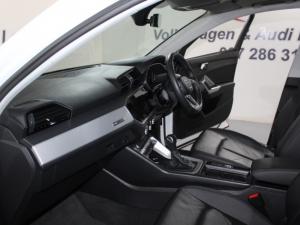 Audi Q3 35 TDI S Tronic Urban Edition - Image 18