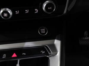 Audi Q3 35 TDI S Tronic Urban Edition - Image 22