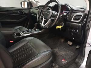 Isuzu MU-X 1.9D LS automatic - Image 7