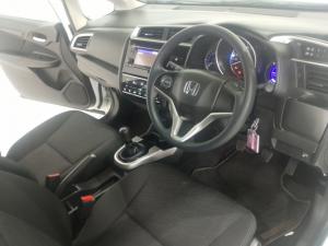 Honda WR-V 1.2 Comfort - Image 10