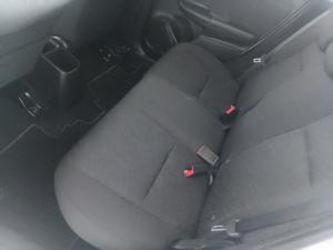 Honda WR-V 1.2 Comfort - Image 8