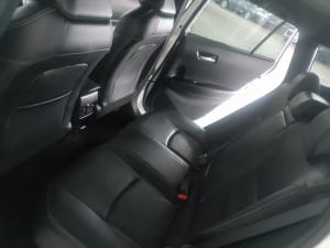 Toyota Corolla Cross 1.8 Hybrid XR - Image 8