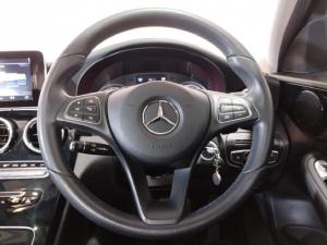 Mercedes-Benz C-Class C200 auto - Image 10