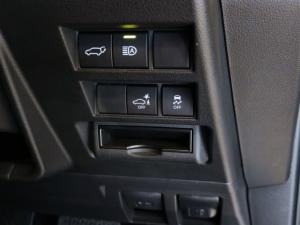 Toyota Land Cruiser 300 3.3D ZX - Image 35