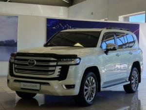 Toyota Land Cruiser 300 3.3D ZX - Image 3