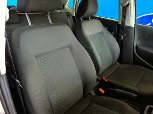 Volkswagen Polo Vivo hatch 1.4 Trendline - Image 10