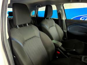 Toyota Starlet 1.5 Xi - Image 10