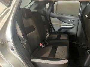 Nissan Magnite 1.0 Visia manual - Image 5