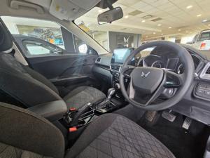 Mahindra XUV 3XO 1.2T MX2 auto - Image 5