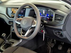 Volkswagen Polo hatch 1.0TSI - Image 11