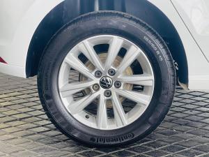 Volkswagen Polo Vivo hatch 1.6 Comfortline auto - Image 17