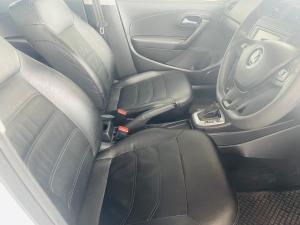 Volkswagen Polo Vivo hatch 1.6 Comfortline auto - Image 9