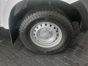 Isuzu D-Max Gen 6 250 single cab Fleetside safety - Image 9