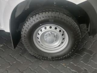 Isuzu D-Max Gen 6 250 single cab Fleetside safety