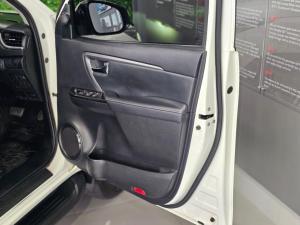 Toyota Fortuner 2.4GD-6 auto - Image 11