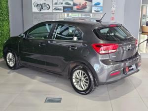 Kia Rio hatch 1.4 EX - Image 5