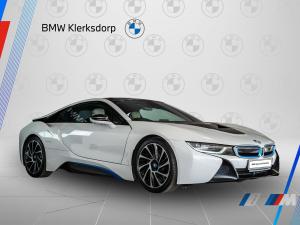 BMW i8 eDrive coupe Protonic Frozen Yellow Edition - Image 4