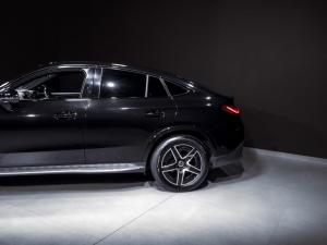 Mercedes-Benz GLC GLC220d coupe 4Matic Avantgarde - Image 16