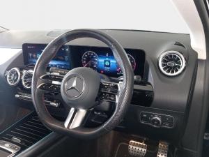 Mercedes-Benz GLA GLA200 Progressive - Image 17