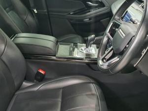 Land Rover Range Rover Evoque D200 R-Dynamic SE - Image 21