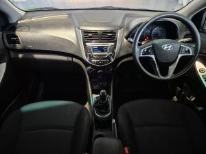 Hyundai Accent hatch 1.6 Fluid - Image 12