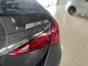 Mercedes-Benz C-Class C220d Avantgarde - Image 6