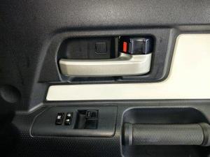 Toyota FJ Cruiser FJ Cruiser - Image 9