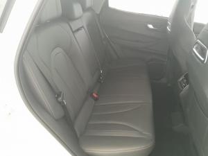 Chery Tiggo Cross 1.5 CSH Hybrid Elite - Image 12