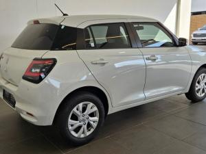Suzuki Swift 1.2 GL+ auto - Image 5