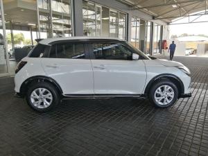 Suzuki Swift 1.2 GL+ auto - Image 8