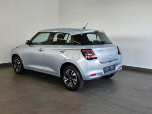 Suzuki Swift 1.2 GLX auto - Image 4