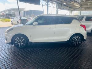 Suzuki Swift 1.4T Sport auto - Image 4