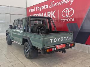 Toyota Land Cruiser 79 4.5D-4D V8 double cab LX - Image 6