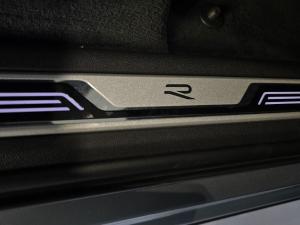 Volkswagen Touareg V6 TDI R-Line - Image 13