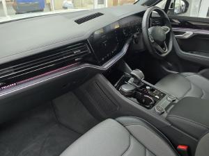 Volkswagen Touareg V6 TDI R-Line - Image 54