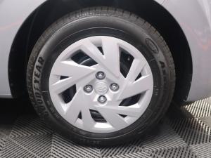 Hyundai Grand i10 1.0 Premium hatch - Image 7