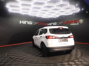 Renault Triber 1.0 Evolution - Image 4