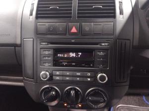 Volkswagen Polo Vivo hatch 1.4 CiTi Vivo - Image 12