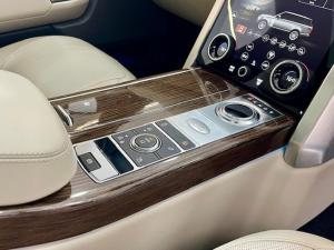 Land Rover Range Rover Vogue SE P525 - Image 7