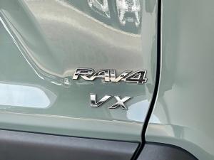 Toyota RAV4 2.0 VX - Image 6