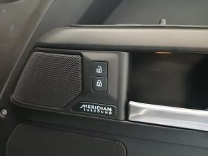 Land Rover Defender 110 V8 Carpathian Edition - Image 6