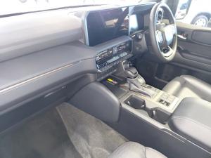 Toyota Land Cruiser Prado 2.8GD VX-R - Image 7