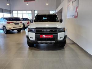 Toyota Land Cruiser Prado 2.8GD VX-R - Image 4