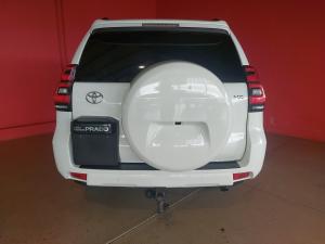 Toyota Land Cruiser Prado 2.8GD VX - Image 5