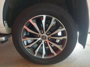 Toyota Land Cruiser Prado 2.8GD VX - Image 13