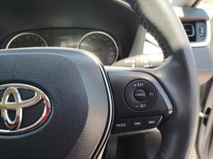 Toyota RAV4 2.0 GX - Image 10