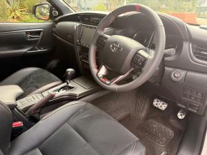 Toyota Fortuner 2.8GD-6 4x4 GR-Sport - Image 7