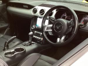 Ford Mustang 5.0 GT fastback auto - Image 6