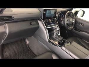 Toyota Land Cruiser 300 3.3D GX-R - Image 7